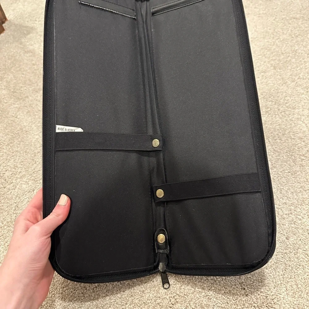 Tie Travel Case/Pouch